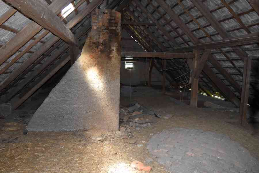 Starý Ples - prodej rodinného domu s pozemkem 2375 m2 - foto 15