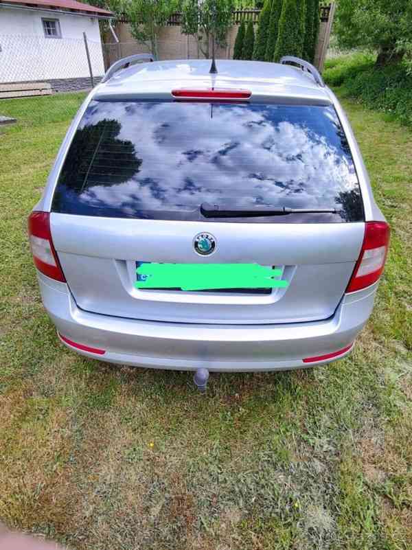 Škoda Octavia 1,9 facelift 1,9tdi. 77kw r.v.2009 - foto 8