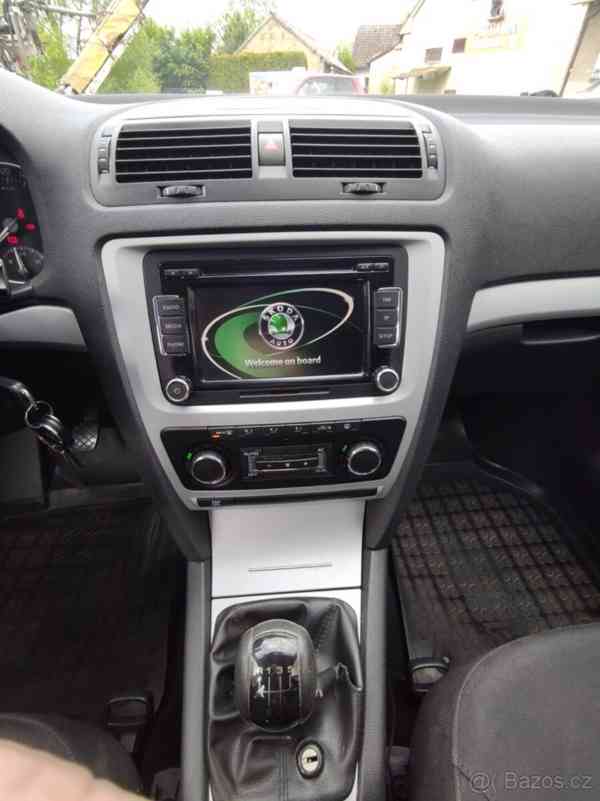 Škoda Octavia 1,9 facelift 1,9tdi. 77kw r.v.2009 - foto 6