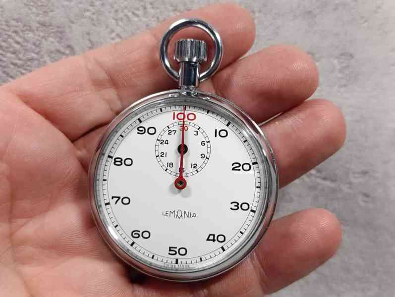 Vojenské švýcarské stopky LEMANIA do sbírky  - foto 13