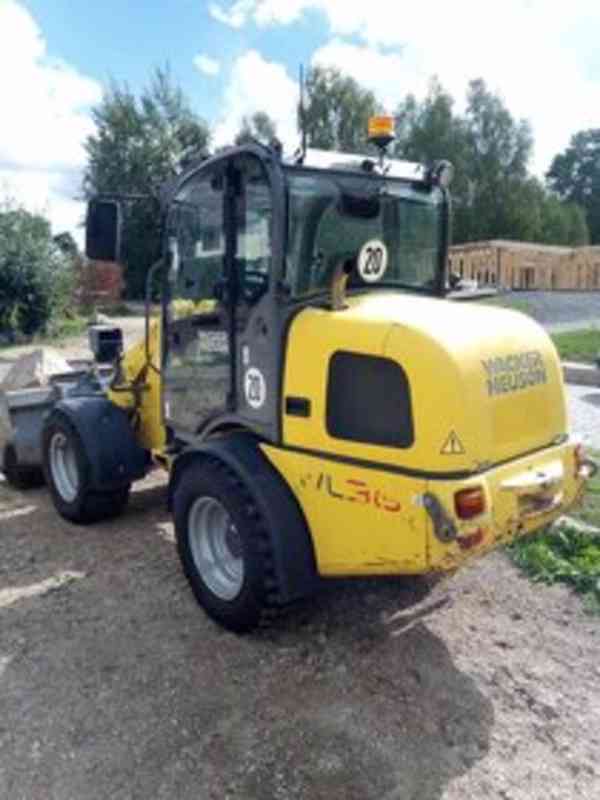 Kolový nakladač Wacker neuson - bazar - Hyperinzerce.cz