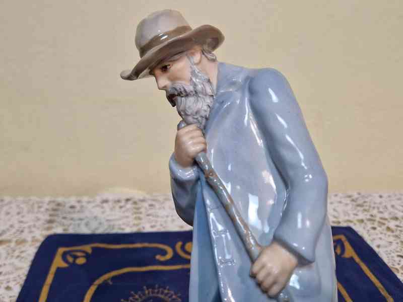 Krásné staré malované Sousoší Pasáček a Ovečky Dux  - foto 4