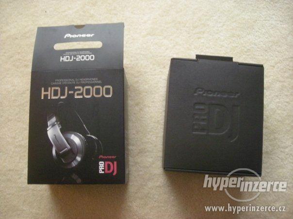 Profesionální sluchátka Pioneer HDJ-2000 - foto 4