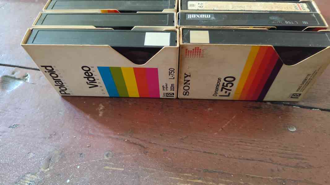 Staré VHS a BETA plus kazety - foto 8