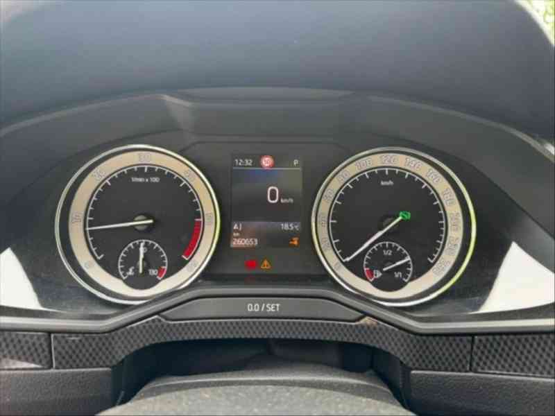 Škoda Superb 2,0   TDI 140kW, 4x4, DSG - foto 16