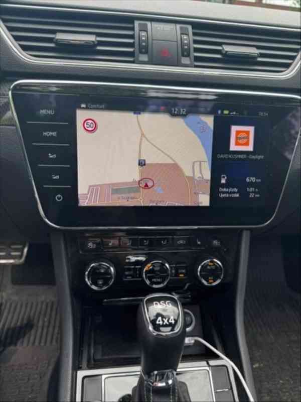 Škoda Superb 2,0   TDI 140kW, 4x4, DSG - foto 17
