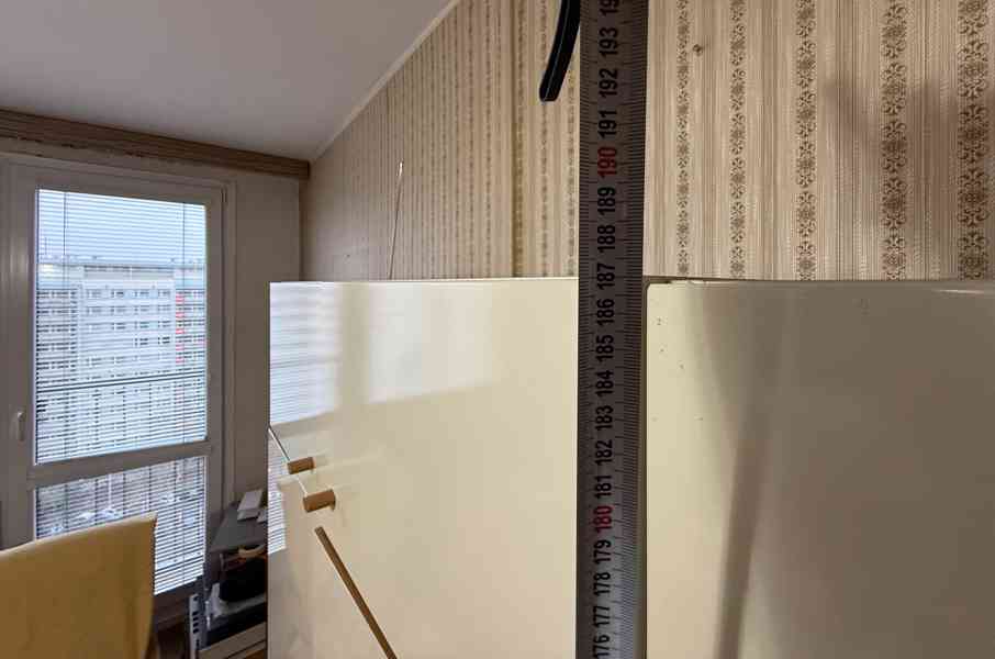 Obývací stěna délky 340 cm, výšky 187 cm - ZA ODVOZ - foto 5