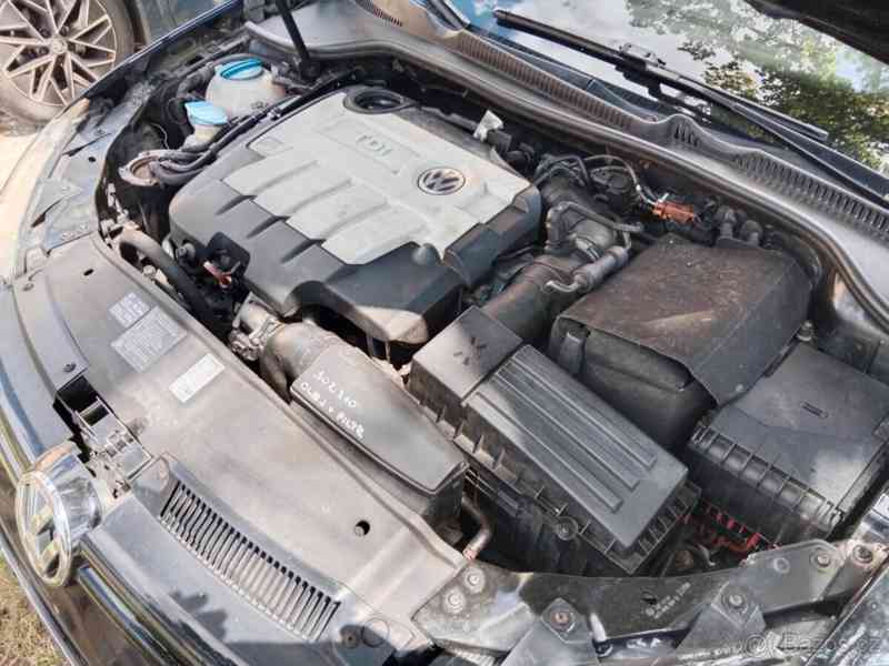 Volkswagen Golf 1,9 TDI 103kW - foto 19