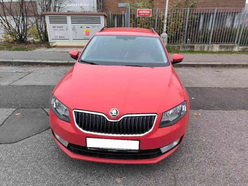 Škoda Octavia 1,6 TDI CR DPF DSG Elegance Combi  TDI Automat - foto 1