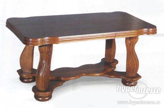 dřevěný konferenční stolek Delta
