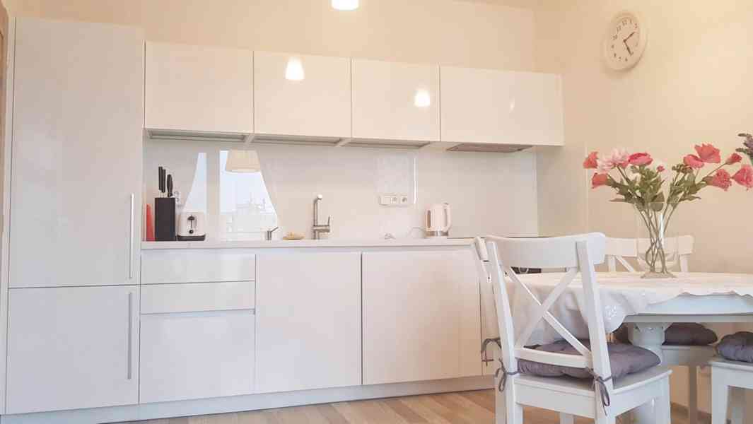 Pronajem 2+kk, 46m2, Praha 4, Na Líše - foto 4