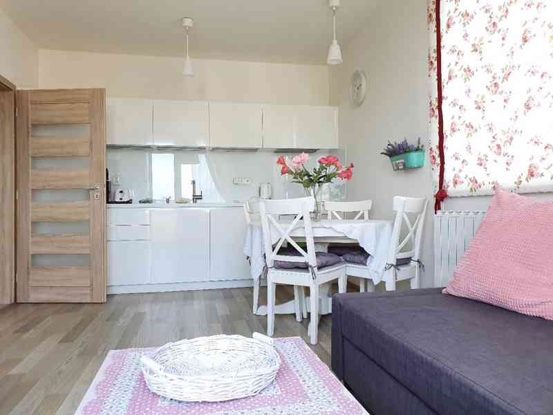 Pronajem 2+kk, 46m2, Praha 4, Na Líše