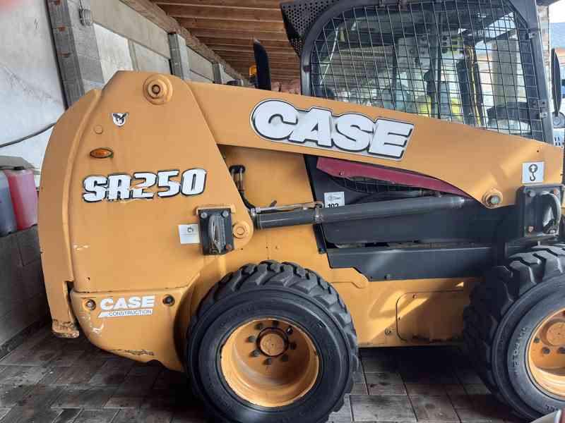 Case SR 250 - foto 2