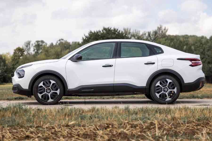 Kia Carens 1,7   Comfort plus CRDI, 2016, 1.maj - foto 2