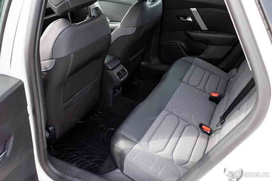 Kia Carens 1,7   Comfort plus CRDI, 2016, 1.maj - foto 8