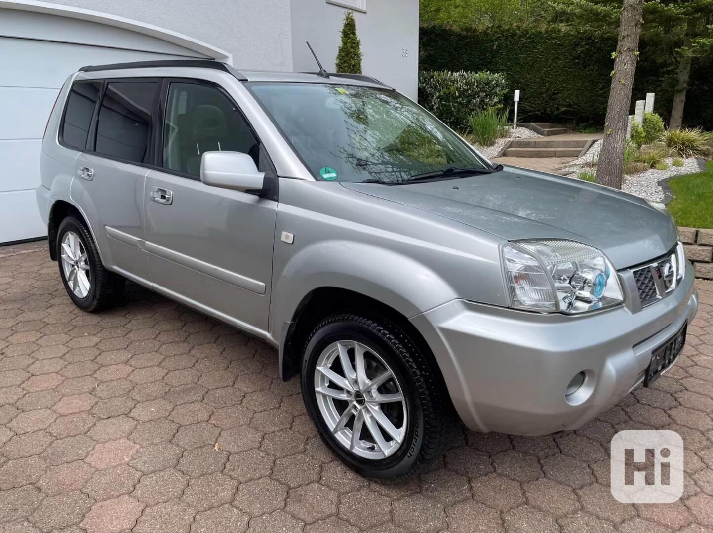 Nissan X-Trail 2.5i Elegance AUT benzín 121kw - foto 1