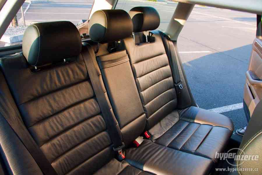 AUDI A6 Avant 2.5TDI 132kW Quattro 2003, 6kvalt, S-line - foto 9