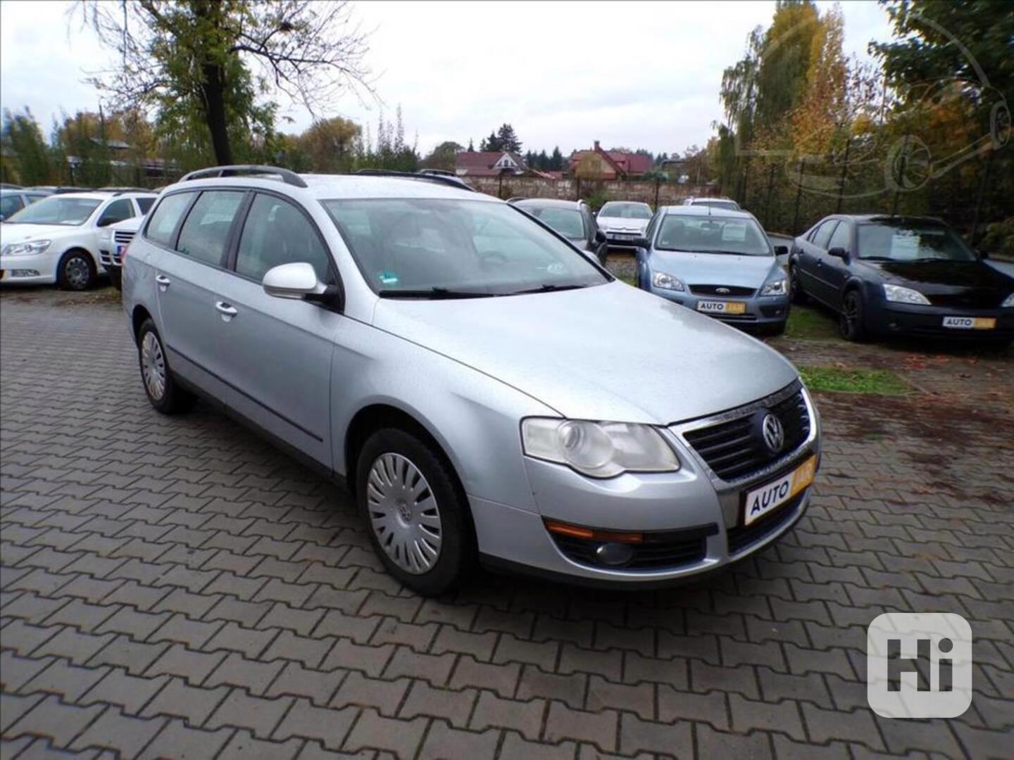 Volkswagen Passat Variant 1,9 TDI TREND - foto 1