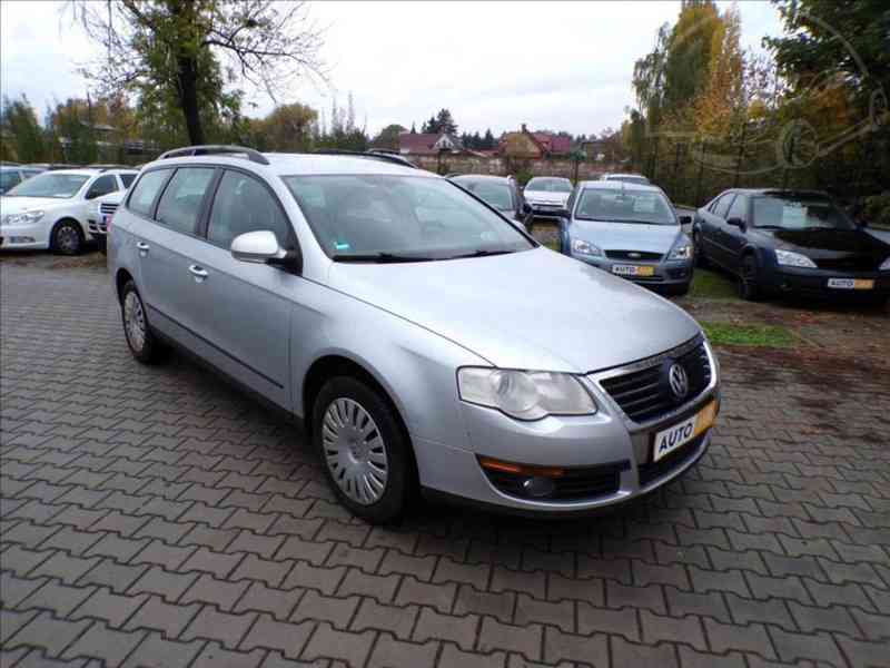 Volkswagen Passat Variant 1,9 TDI TREND - foto 1