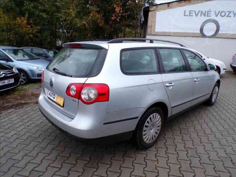 Volkswagen Passat Variant 1,9 TDI TREND - foto 4