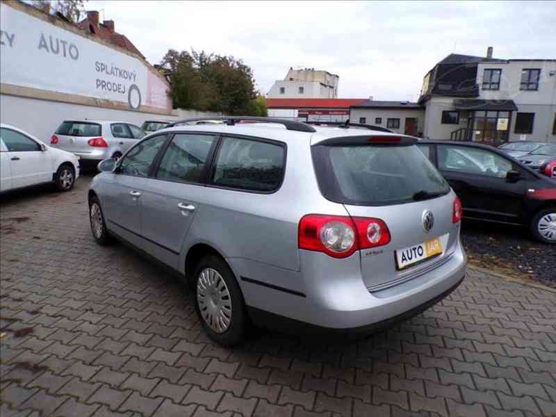 Volkswagen Passat Variant 1,9 TDI TREND - foto 3