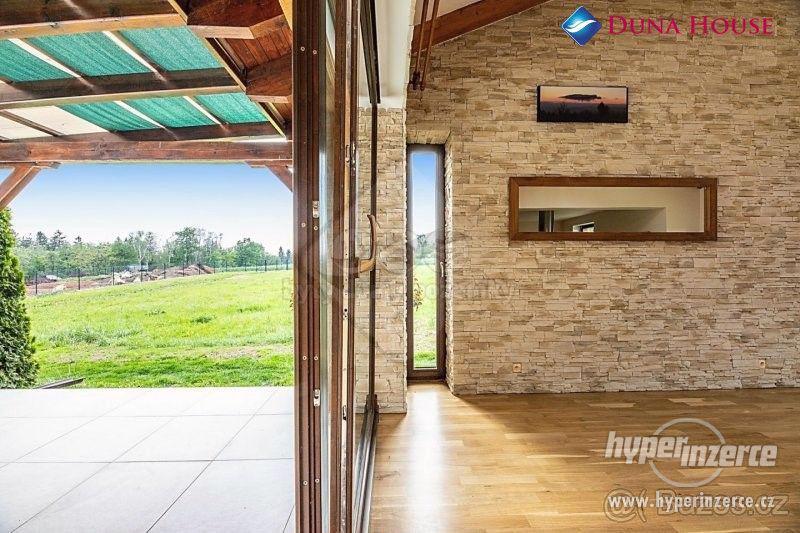 Prodej rodinného domu 142 m2, pozemek 2158 m2, Doubravčice, okr. Kolín - foto 12