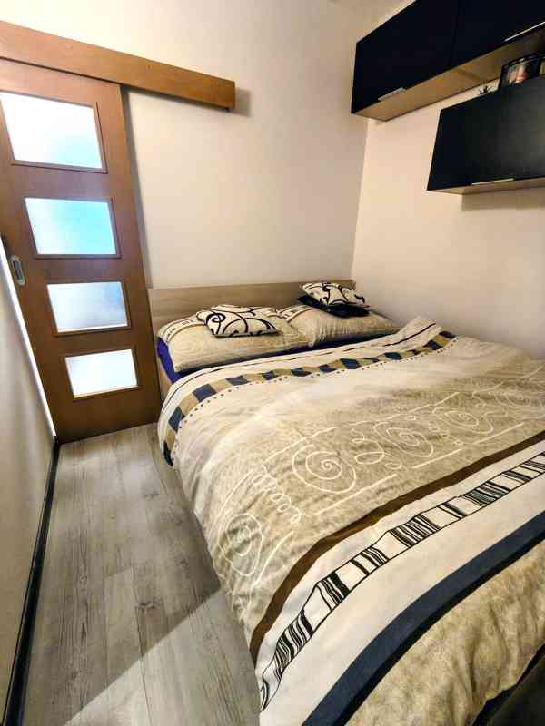 Králova Lhota - byt 3+1 s garáží, stáním a zahrádkou - foto 6