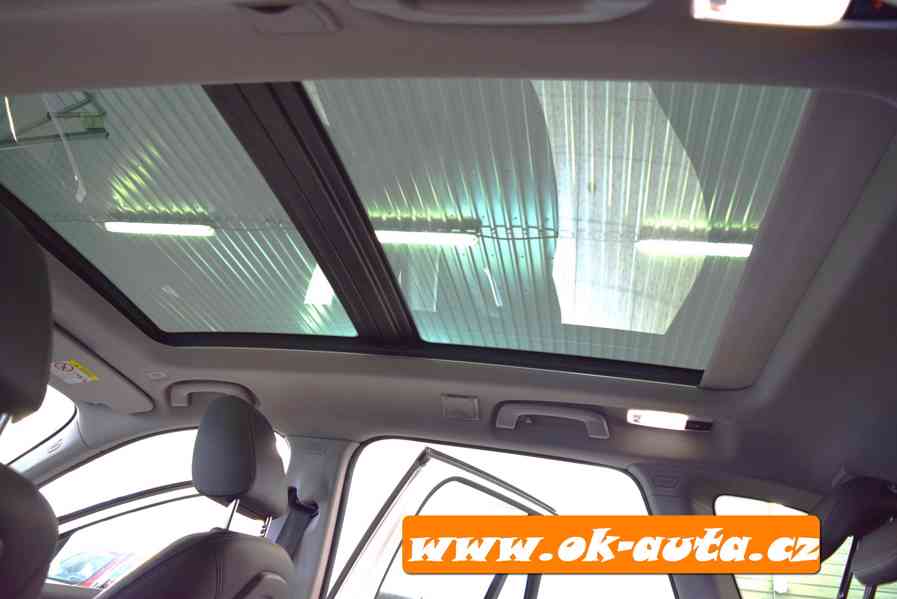 BMW X1 xDRIVE 25e M PAKET 162 kW 2021-DPH - foto 8