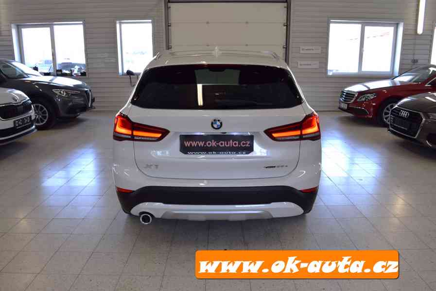 BMW X1 xDRIVE 25e M PAKET 162 kW 2021-DPH - foto 2