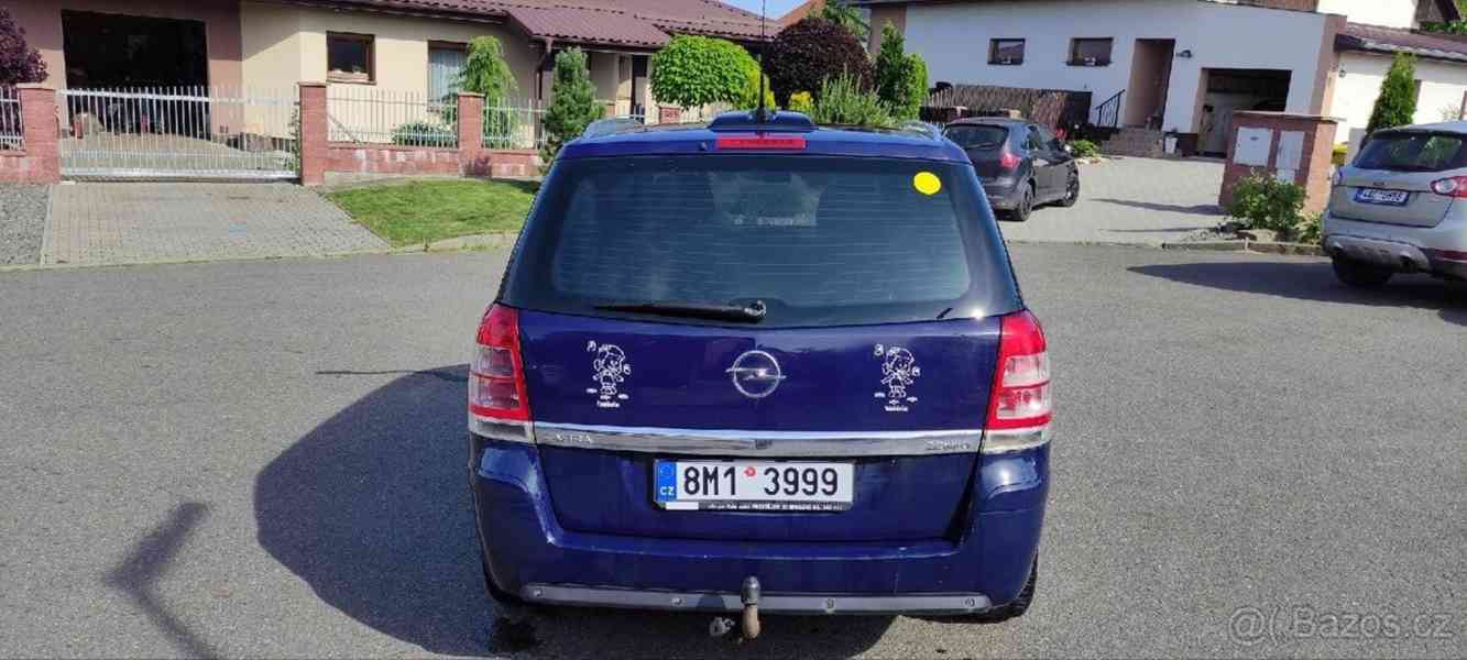 Opel Zafira 2,2   B 110kw v LPG - foto 3