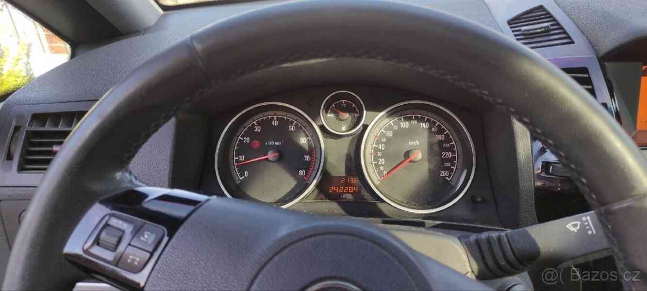 Opel Zafira 2,2   B 110kw v LPG - foto 6