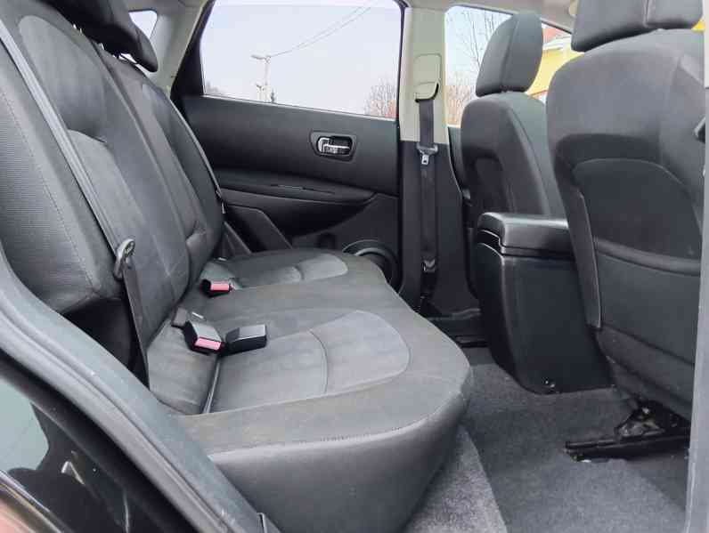 Nissan Qashqai 1.5 dCi 81kW/Navi/Panorama - foto 19