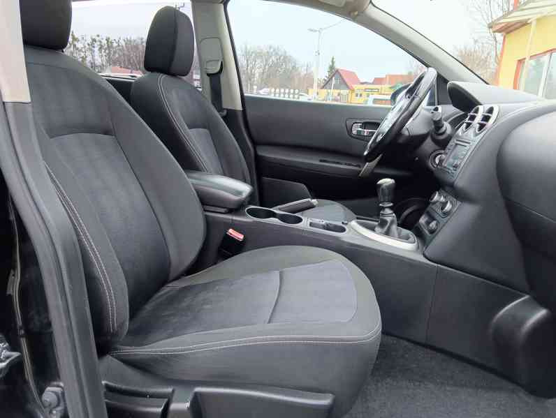 Nissan Qashqai 1.5 dCi 81kW/Navi/Panorama - foto 21