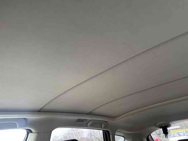 Nissan Qashqai 1.5 dCi 81kW/Navi/Panorama - foto 29