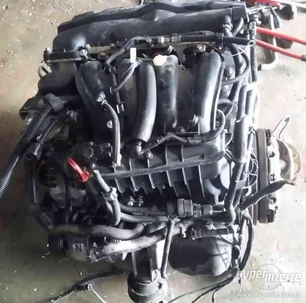 Motor 2.0i 105kW N42B20A BMW 318i E46 - foto 2