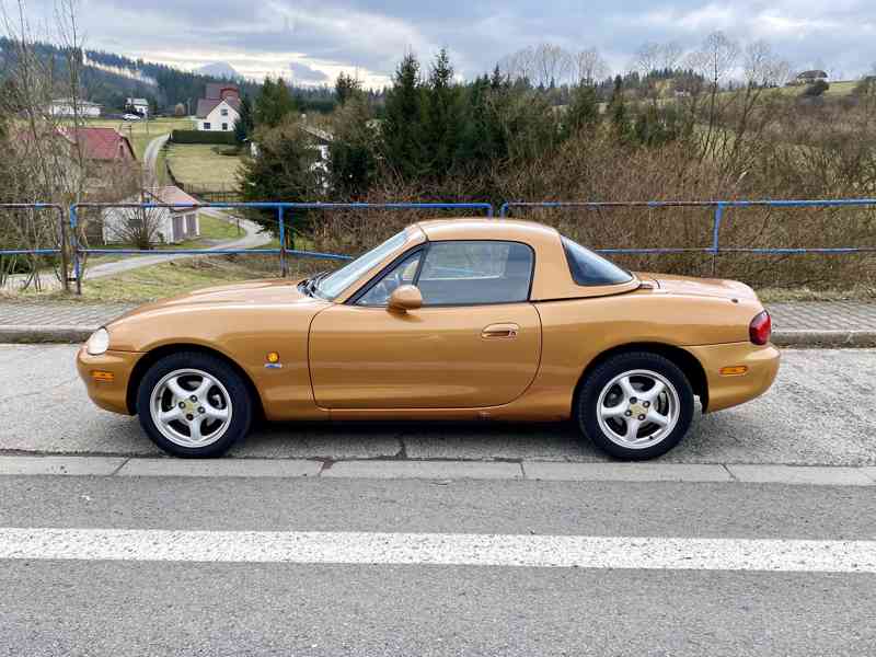 Mazda MX-5 NB 1.6 81 kw (110ps) - foto 6