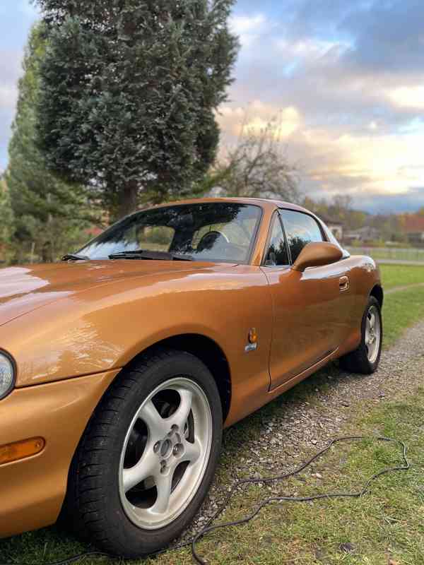 Mazda MX-5 NB 1.6 81 kw (110ps) - foto 10