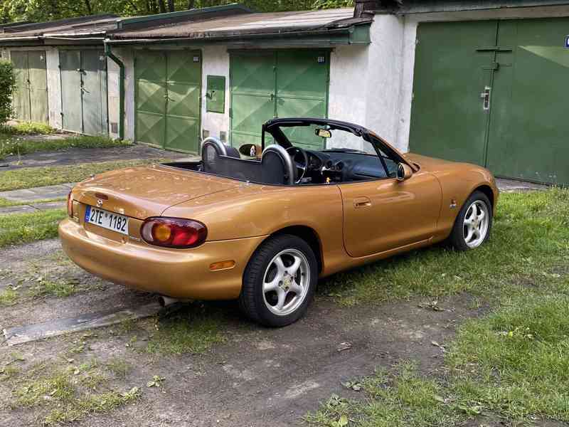 Mazda MX-5 NB 1.6 81 kw (110ps) - foto 9