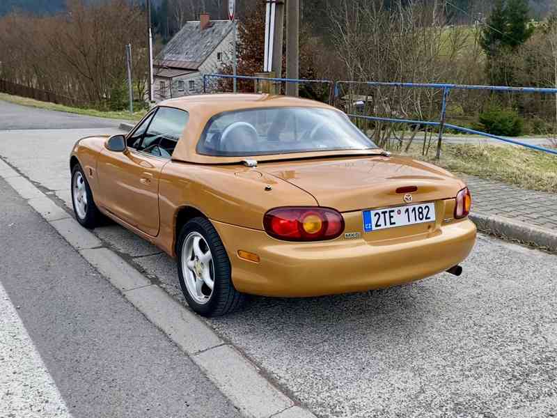 Mazda MX-5 NB 1.6 81 kw (110ps) - foto 8