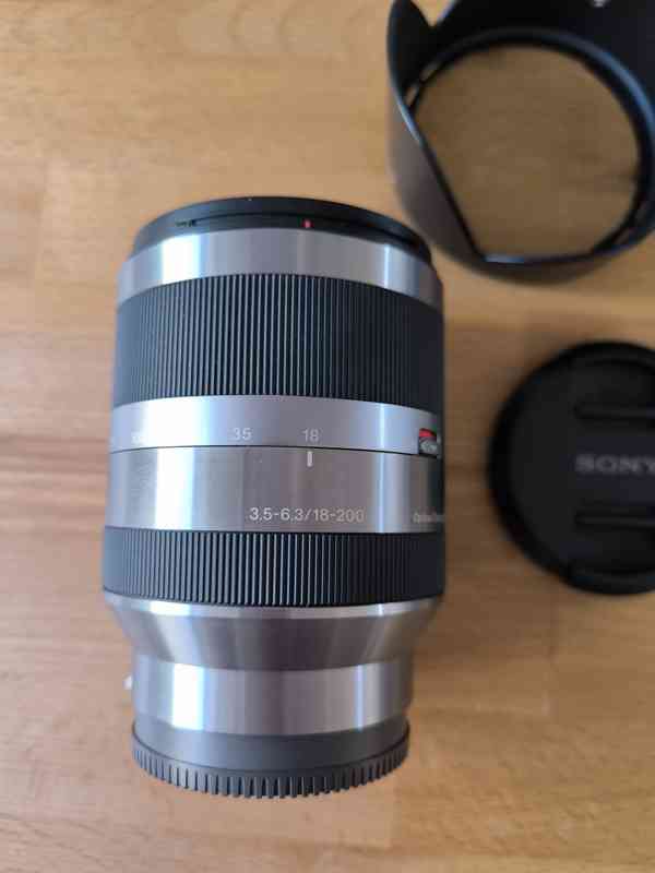 SONY SEL18200 teleobjektiv - foto 7