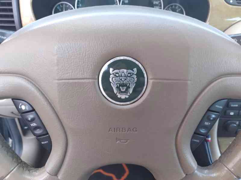 JAGUAR X-TYPE 2.5 V6 4x4 - foto 17