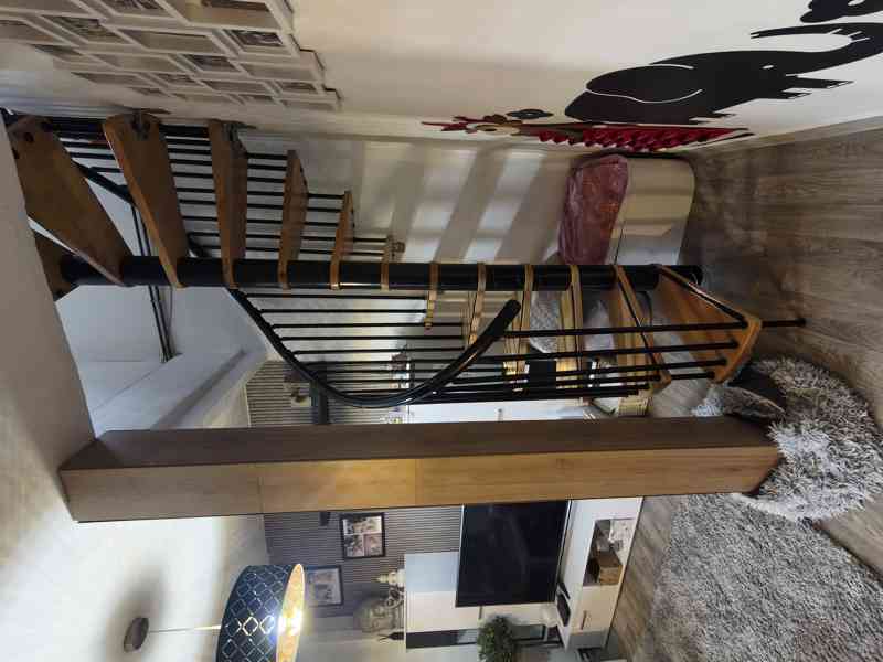 Chvalkovice  - rodinný dům se třemi bytovými jednotkami - foto 15