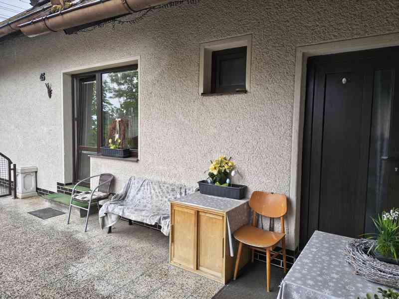 Chvalkovice  - rodinný dům se třemi bytovými jednotkami - foto 8