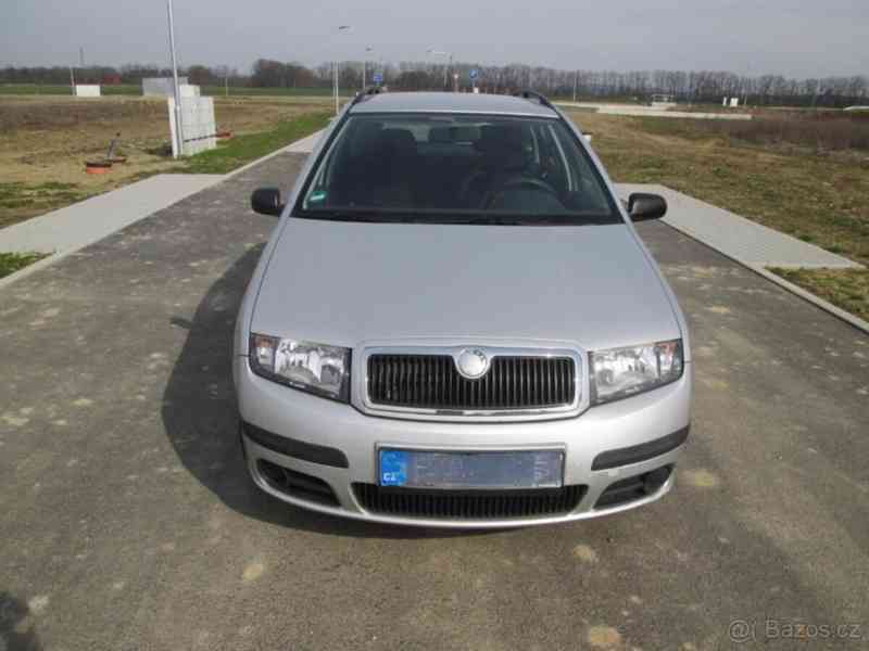 Škoda Fabia 1,4   16V 59 kW r.v. 5/2007 - foto 8