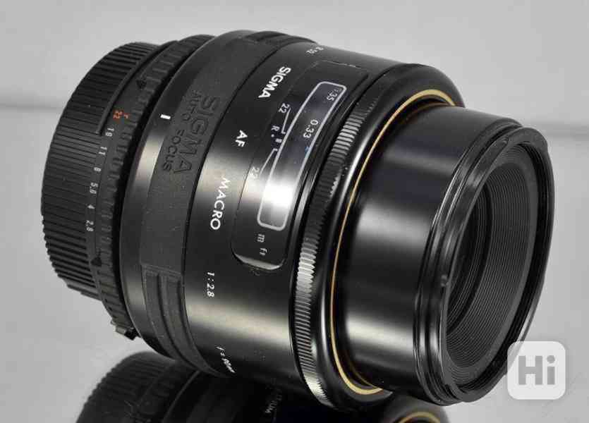 pro Nikon - Sigma AF 90mm 1:2.8 MACRO * f/2.8, FX, MACRO 1:2 - foto 5