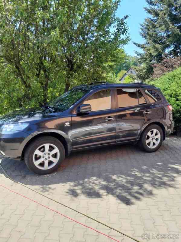 Hyundai Santa Fe 2,2 - foto 9