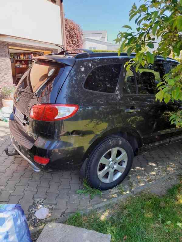 Hyundai Santa Fe 2,2 - foto 3
