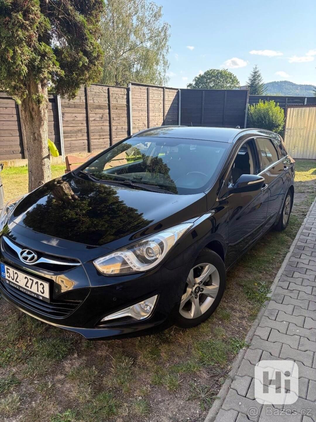 Hyundai i40 1,7 - foto 1