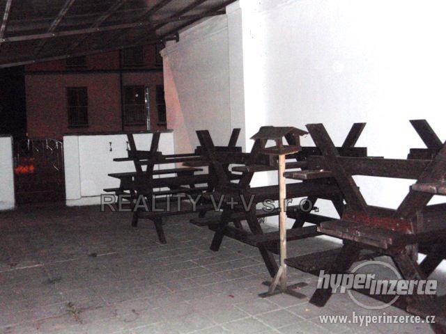 Restaurace s terasou, sálem a klubovnou - 480 - foto 5