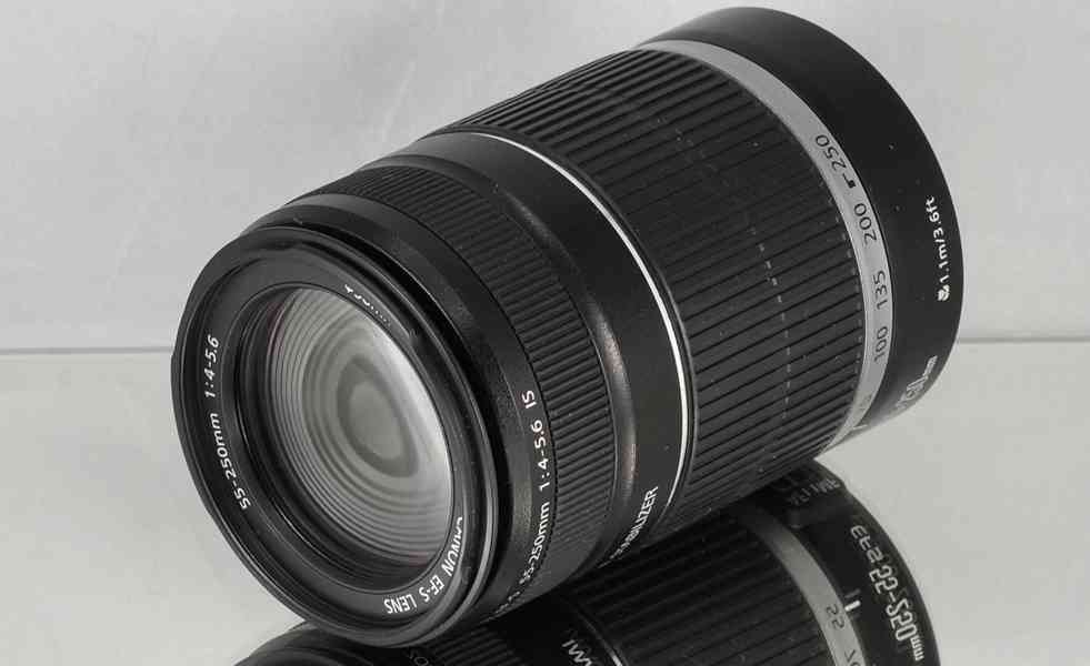 Canon EF-S 55-250mm f/4-5.6 IS **APS-C - foto 4